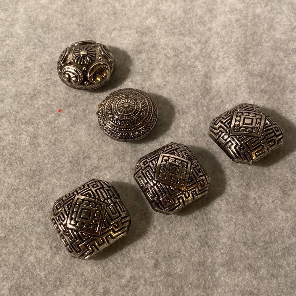 5 silver design buttons covers, 3 1x1 square & 2 1” round